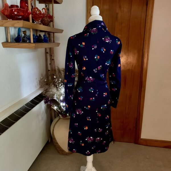 Vintage Long Sleeve Abstract Print Dress 1970’s - Image 4