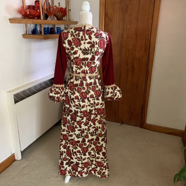 Vintage Gunne Sax Black Label Renaissance Gown SOLD OUT - Image 5
