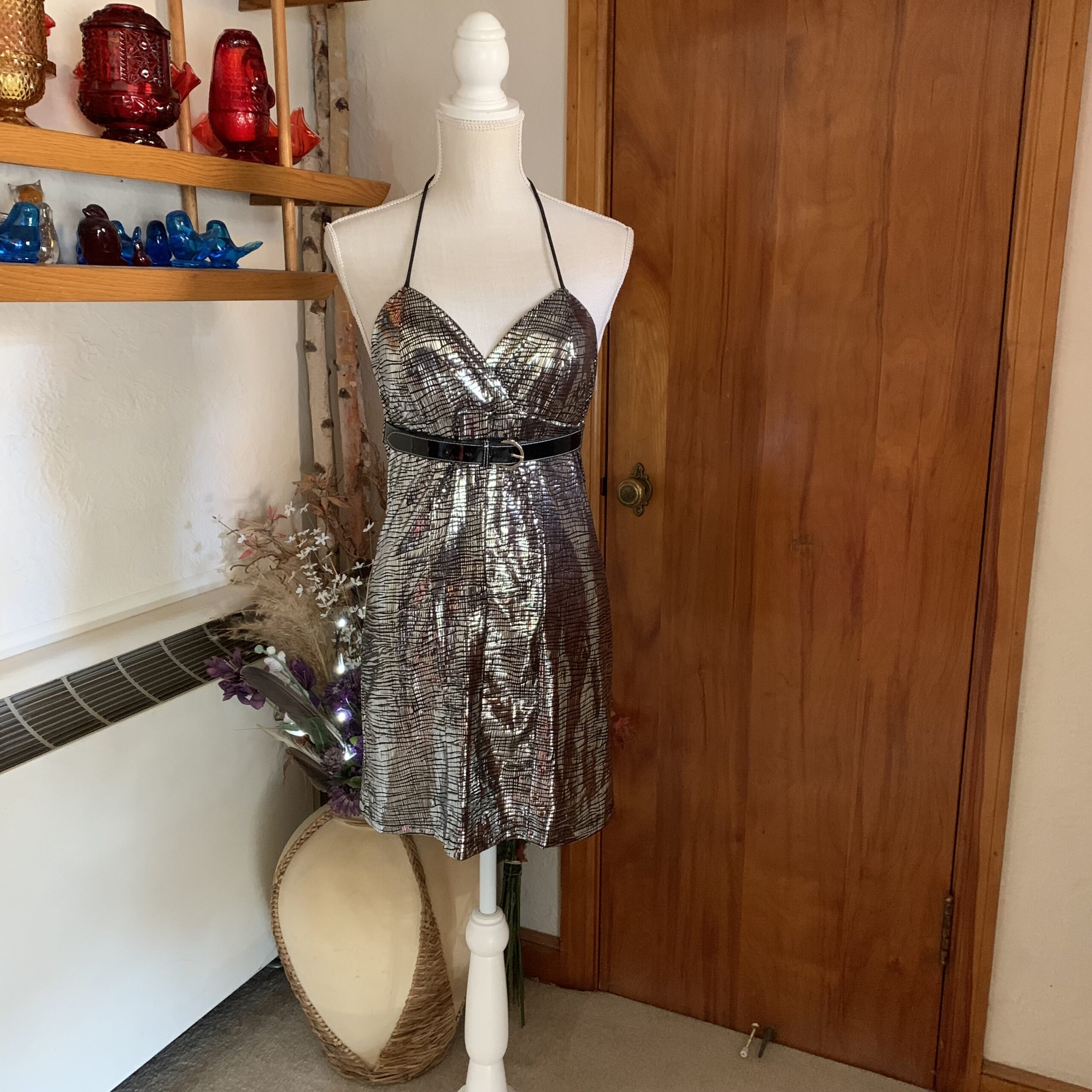 Vintage 1990s Silver Lamé Halter Mini Dress with Belt - Image 2