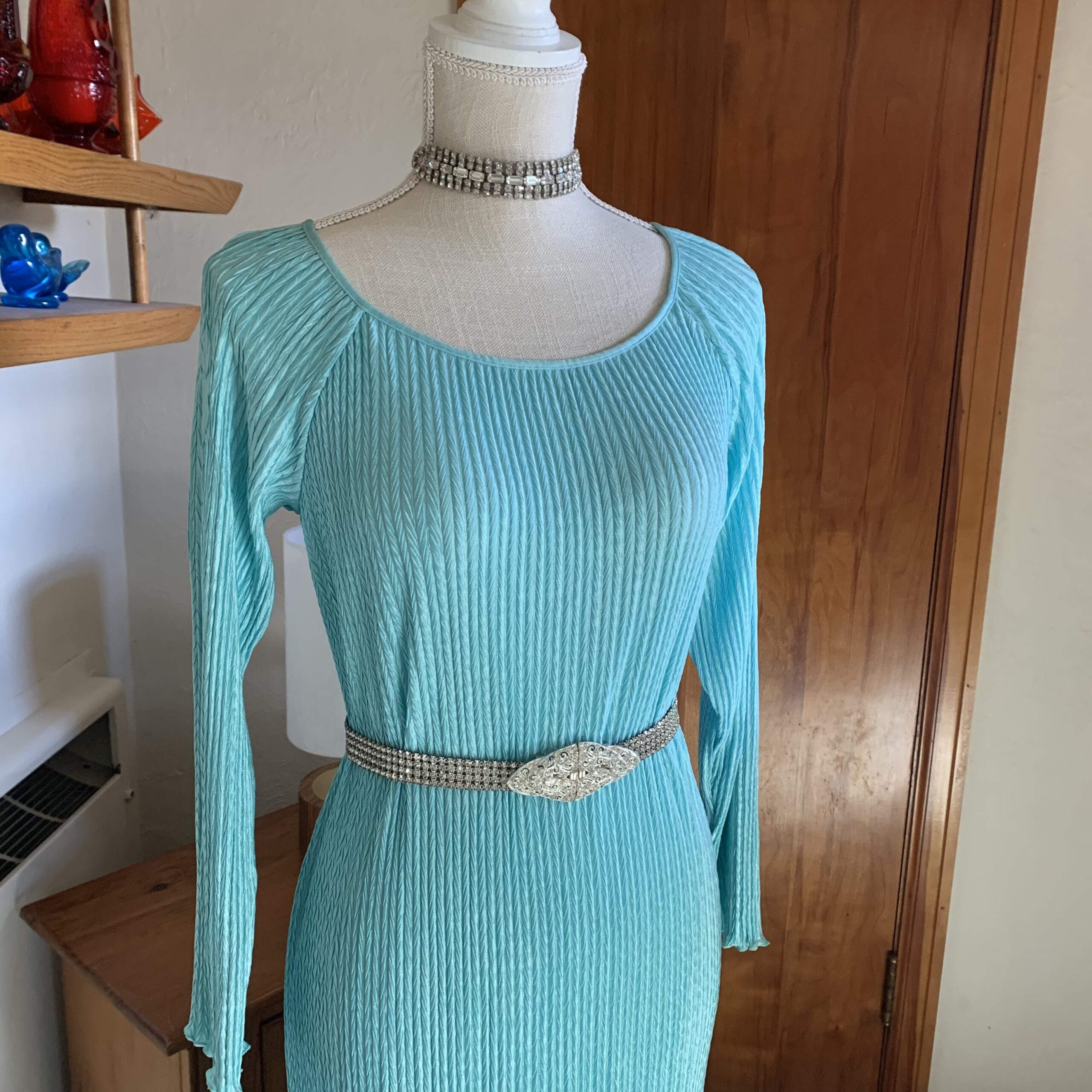 Vintage 1980s Mary McFadden Turquoise Pleated Column Gown - Image 3