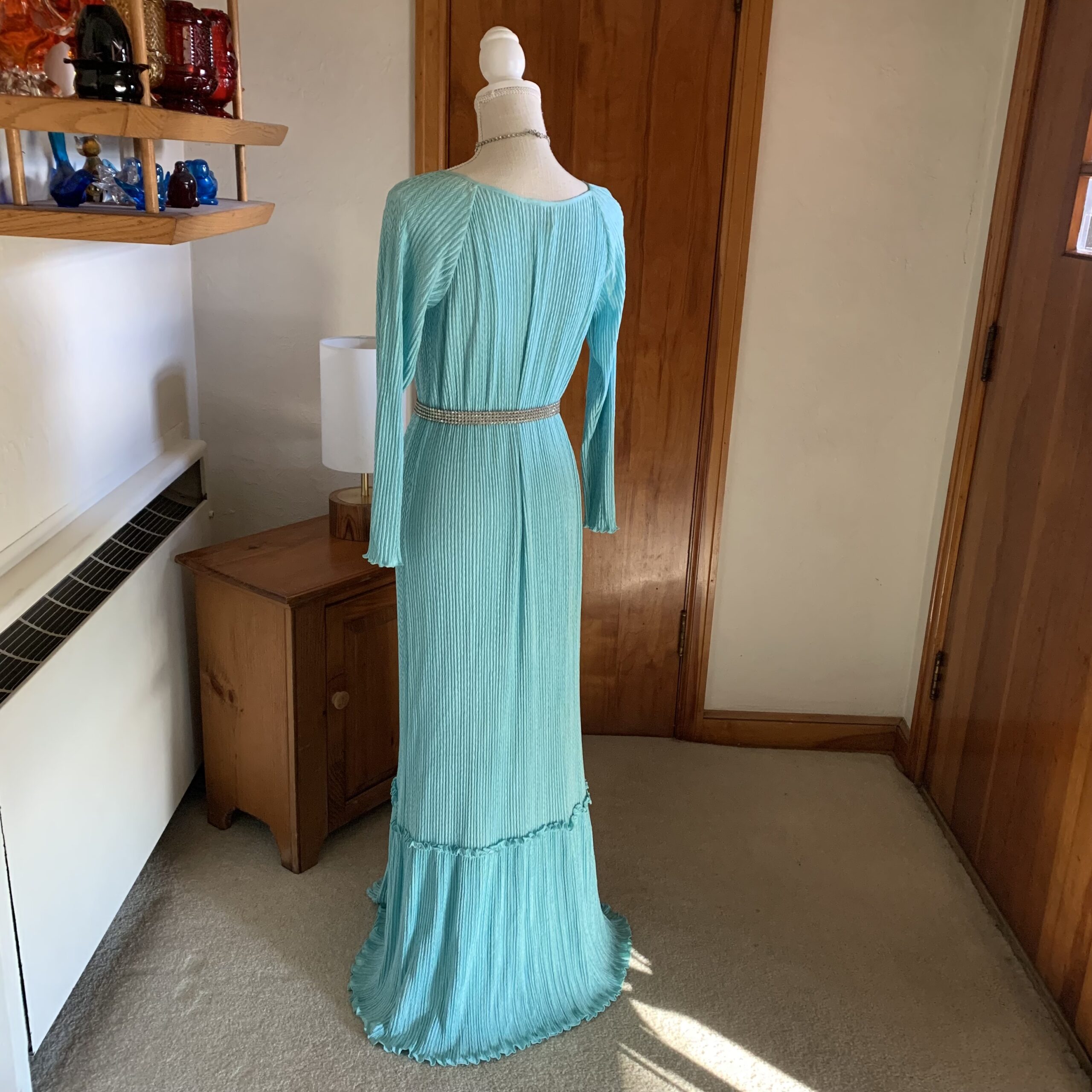 Vintage 1980s Mary McFadden Turquoise Pleated Column Gown - Image 4