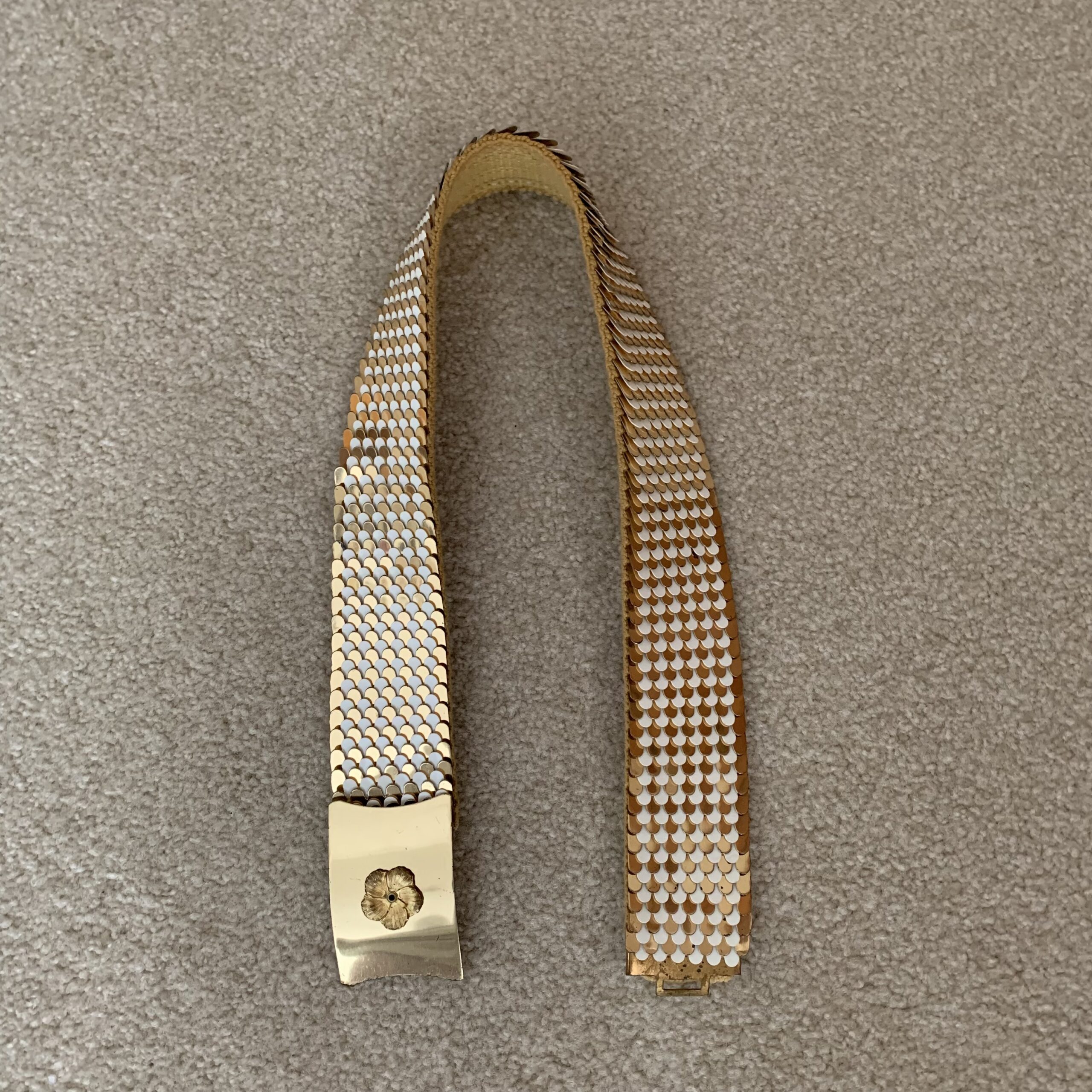 80s Gold And Ivory Metal Scale Belt – Floral Clasp - Image 4