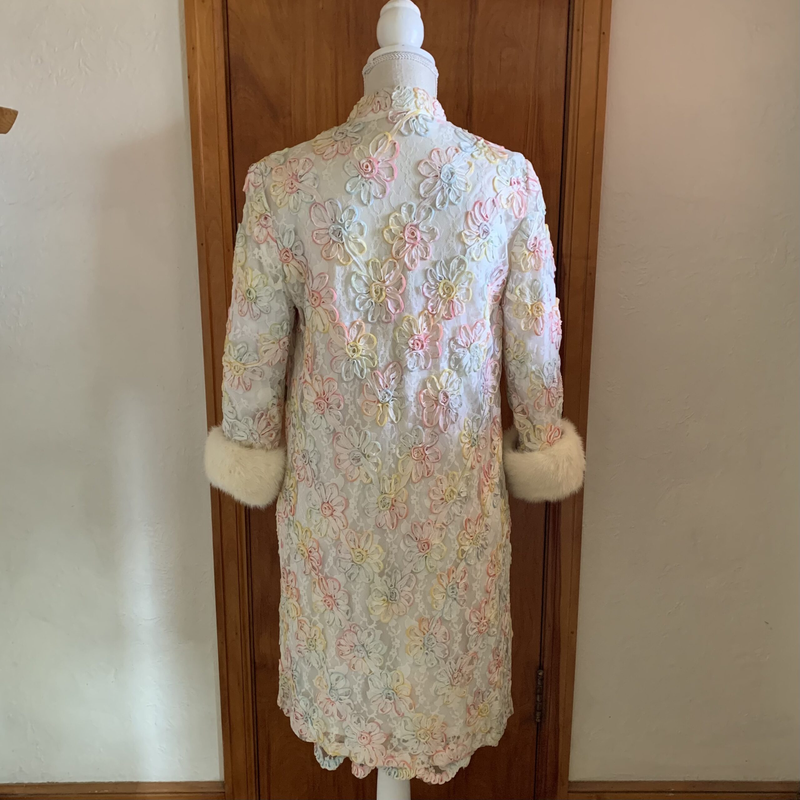 1960s Pastel Ribbon-Work Lace Dress And Coat Ensemble with Mink Cuffs - Image 3