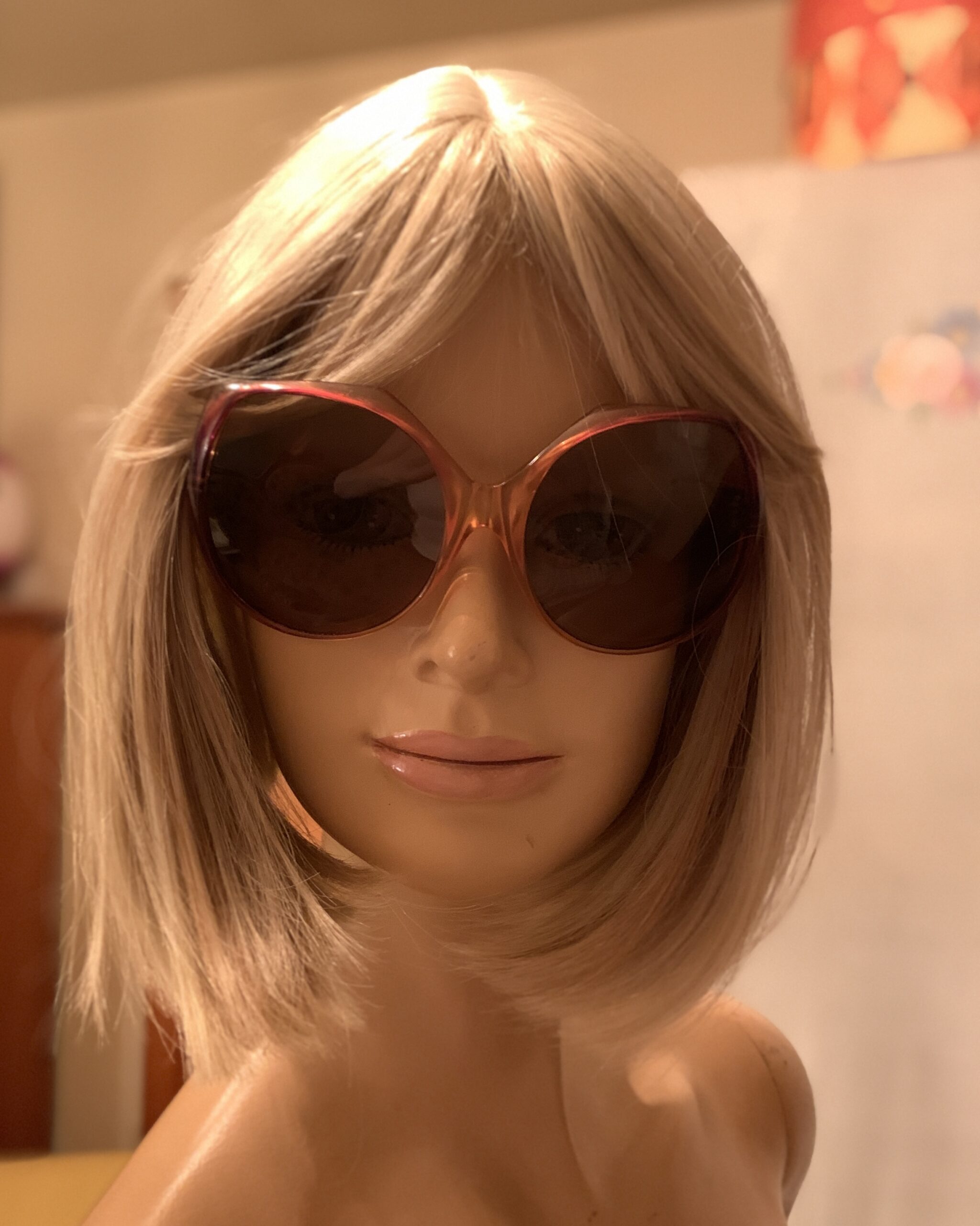 vintage-1970s-oversized-ombre-sunglasses-front-scaled
